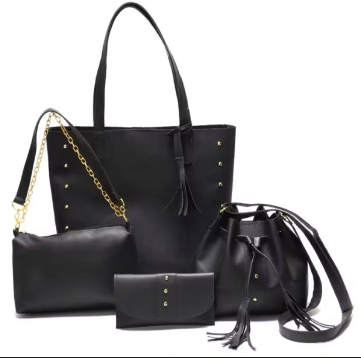 KIT

4 Bolsa Feminina Transversal Tiracolo